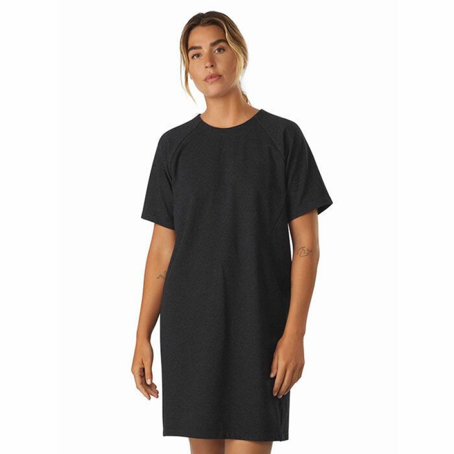 Dresses & Jumpsuits * | Budget Arc'Teryx Women'S Momenta Dress